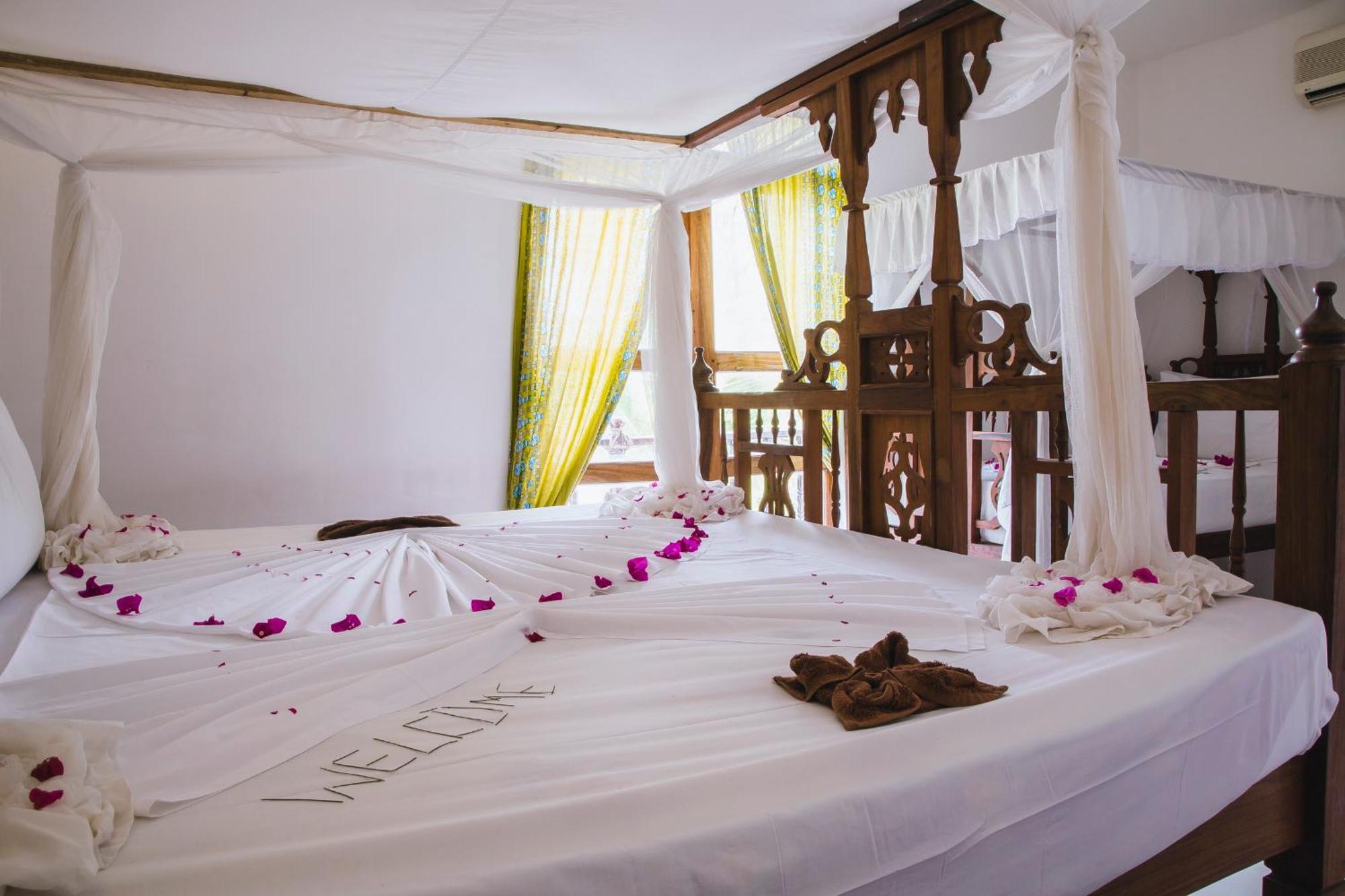 Moonshine Uroa Boutique Hotel Номер фото